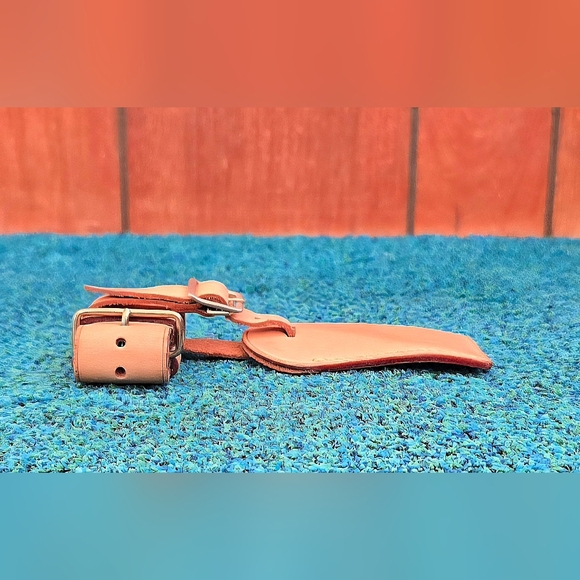 Louis Vuitton Vachetta Leather Luggage Tag - Picture 8 of 9
